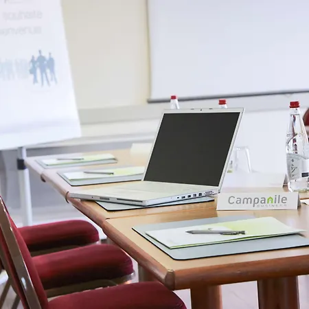 Campanile Nantes ~ Hotel Saint-Herblain