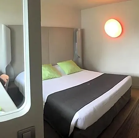 Campanile Nantes ~ 3*