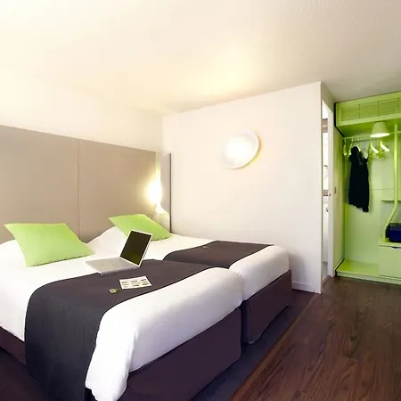 Campanile Nantes ~ 3*