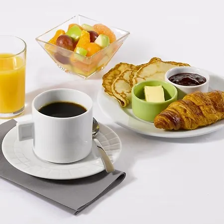 Campanile Nantes ~ Hotel Saint-Herblain