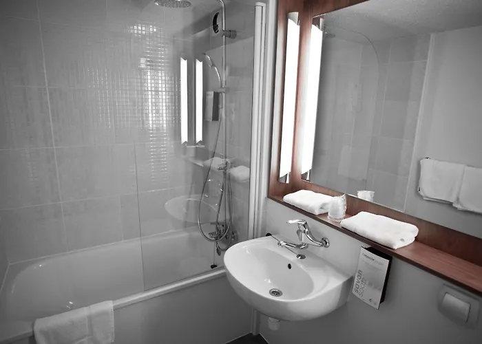 호텔 Campanile Nantes ~ 3*